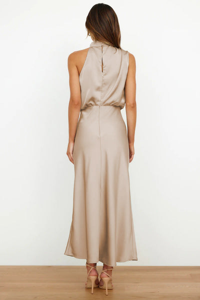Lydia | Long Dress with Halterneck